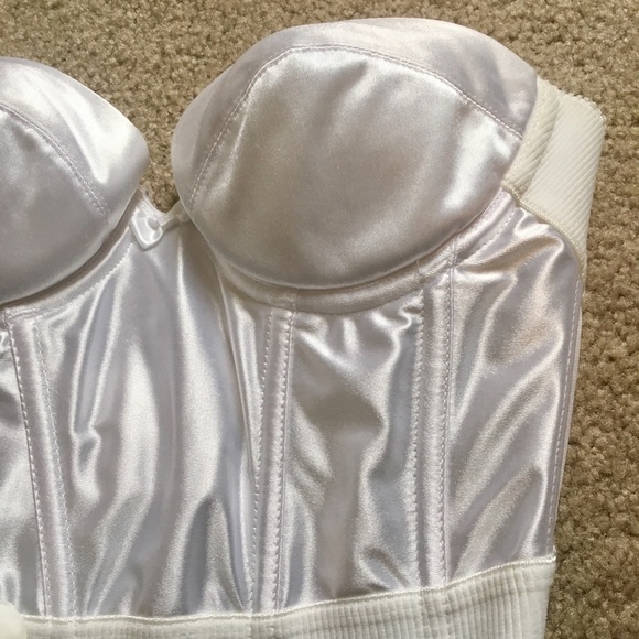 SOLD - Picture 4 of 6